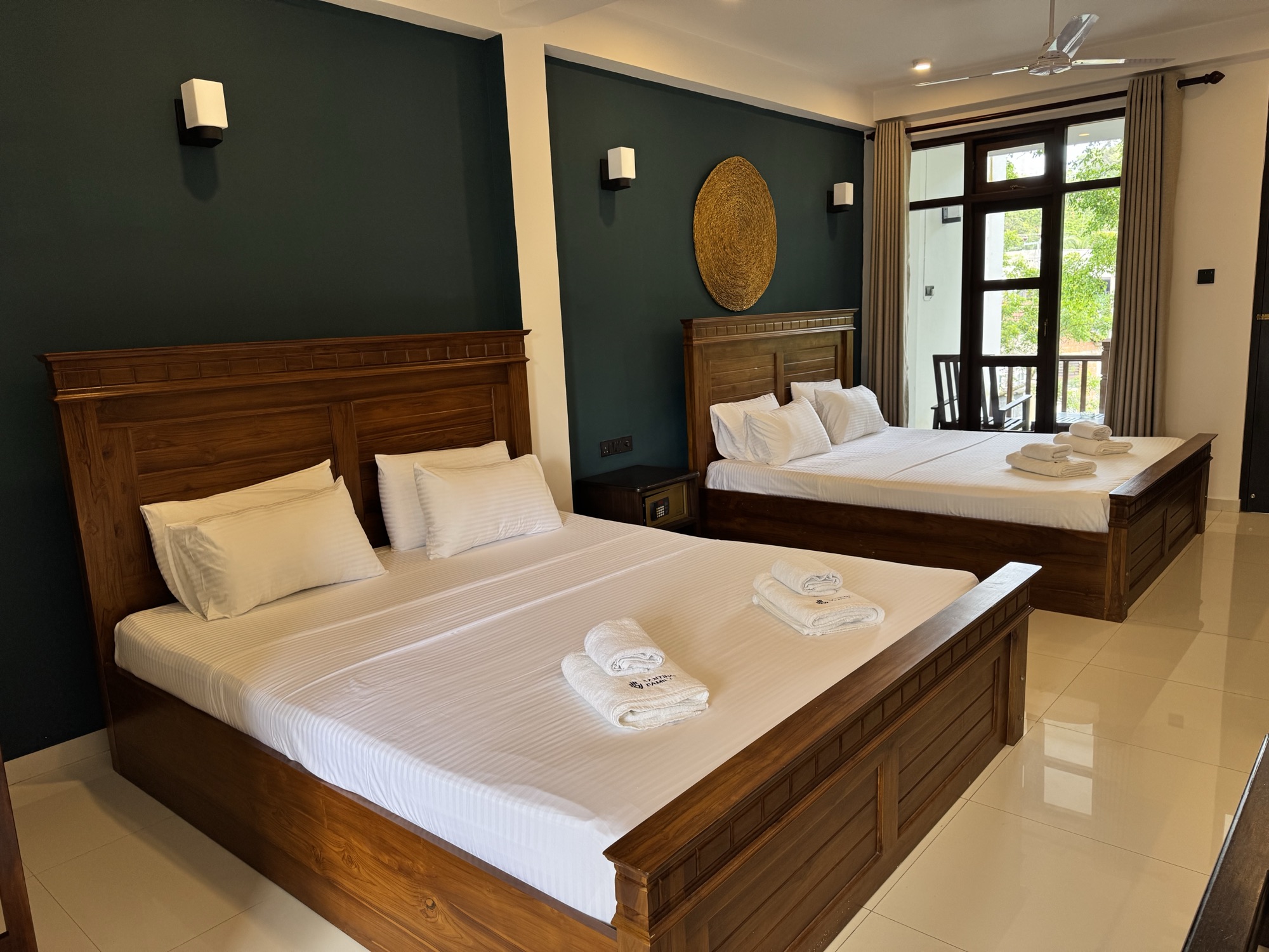 Triple Room